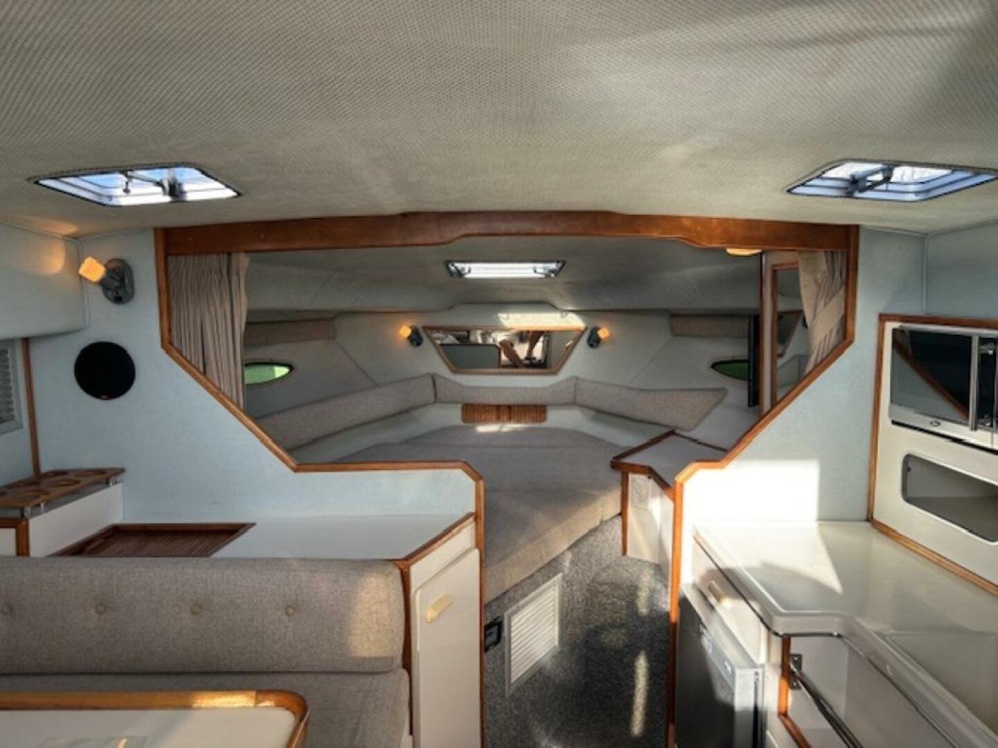 Slide: The Image of Sea Ray 300 Weekender 1989 - 4827641