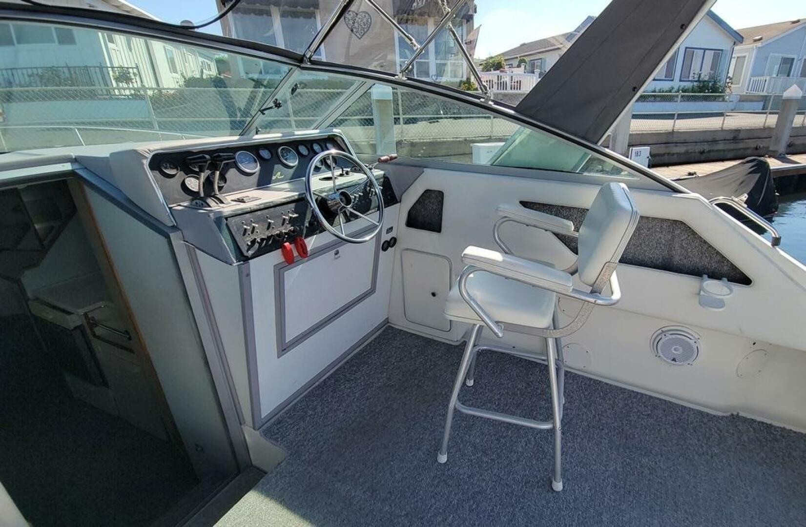 Slide: The Image of Sea Ray 300 Weekender 1989 - 4827634