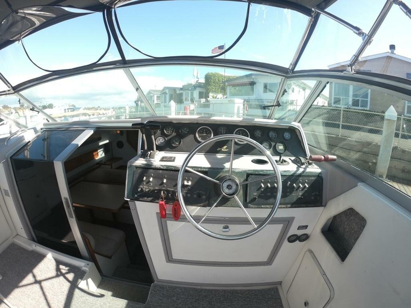 Slide: The Image of Sea Ray 300 Weekender 1989 - 4827636