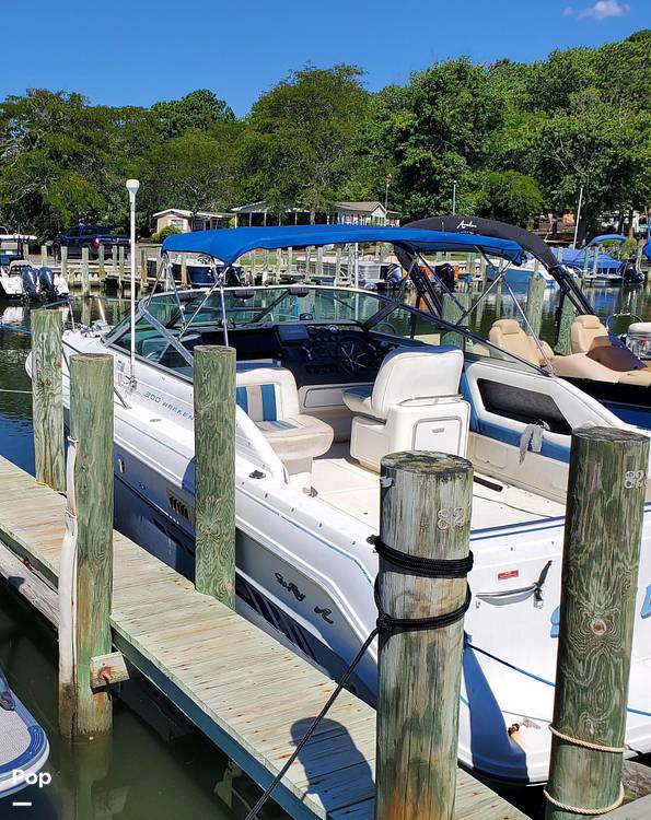 Slide: The Image of Sea Ray 300 Weekender 1992 - 11231563