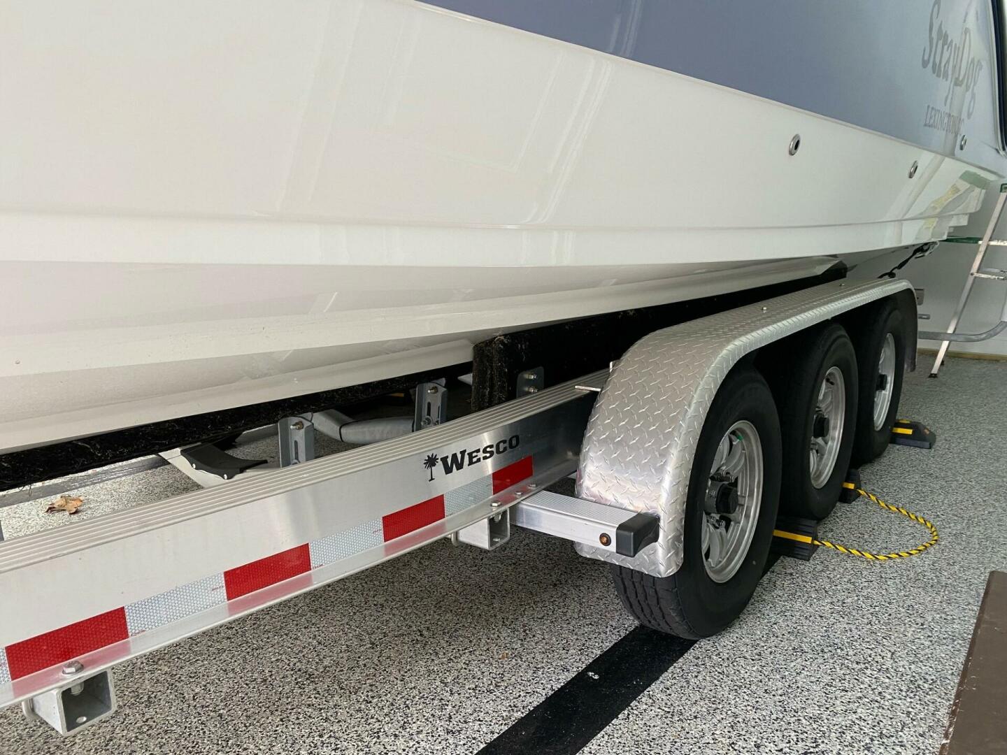 Slide: The Image of Sea Ray 310 SLX 2019 - 20