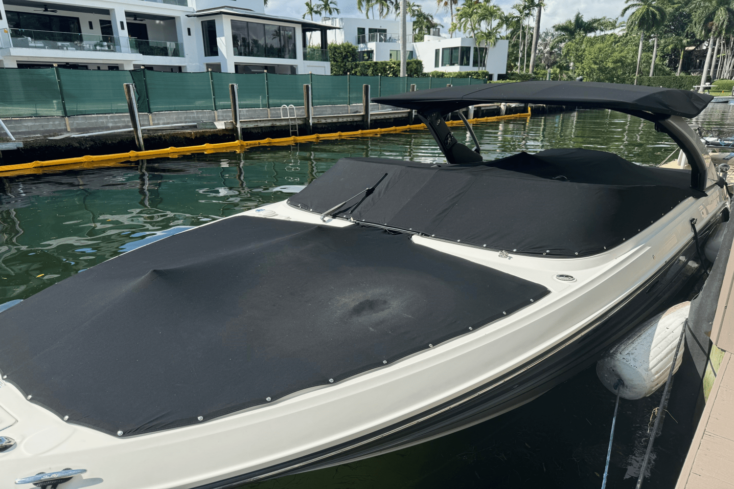 Slide: The Image of Sea Ray 310 SLX 2019 - 57