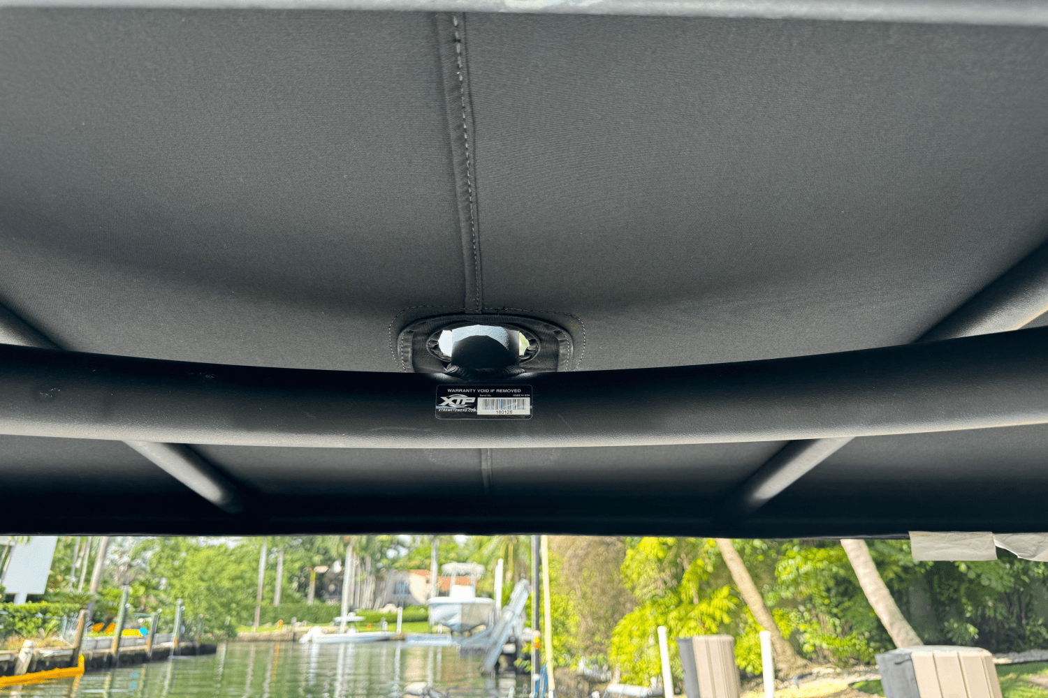 Slide: The Image of Sea Ray 310 SLX 2019 - 67