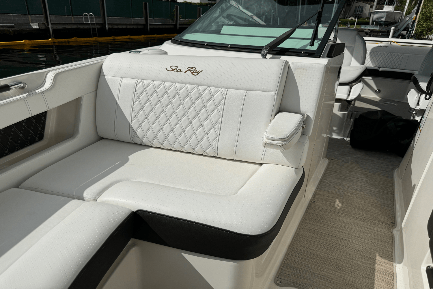 Slide: The Image of Sea Ray 310 SLX 2019 - 76