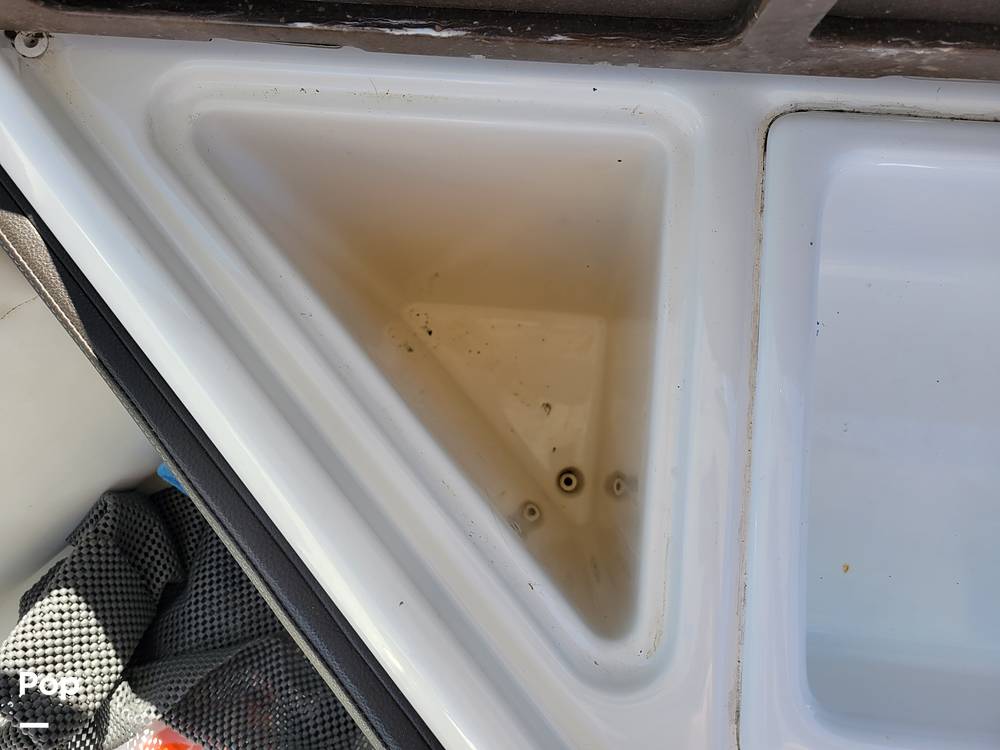 Slide: The Image of Sea Ray 310 SLX OB 2018 - 13138396