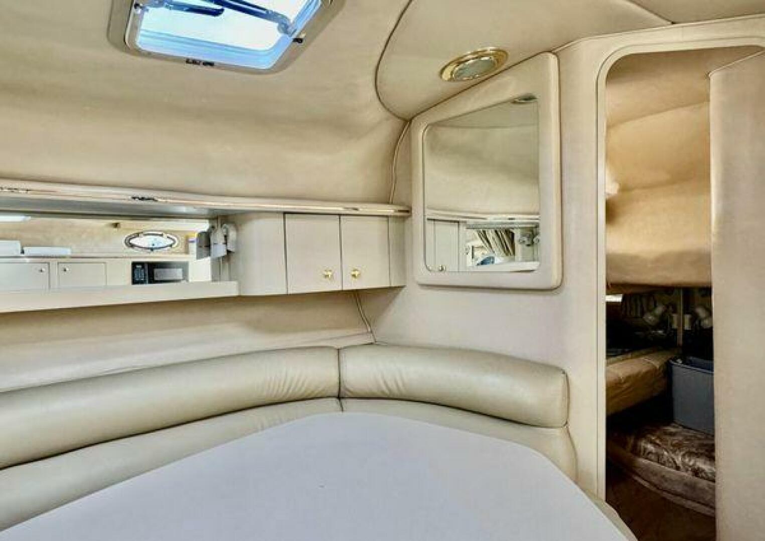 Slide: The Image of Sea Ray 310 Sundancer 1998 - 5392519