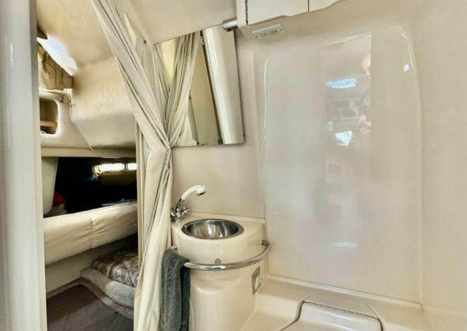 Slide: The Image of Sea Ray 310 Sundancer 1998 - 5392522