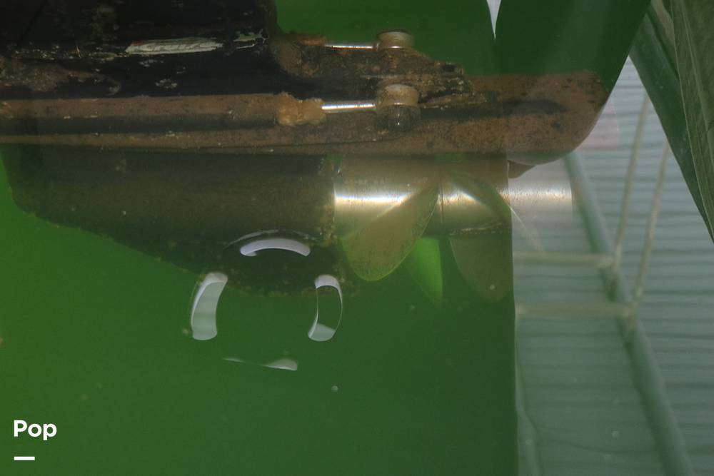 Slide: The Image of Sea Ray 310 Sundancer 1999 - 15320183