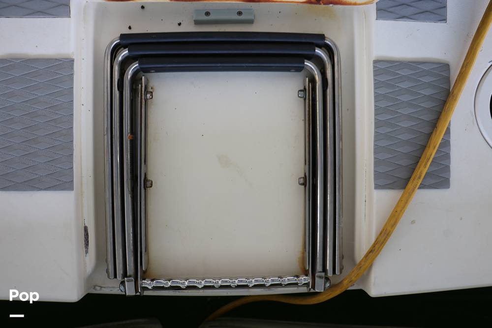 Slide: The Image of Sea Ray 310 Sundancer 1999 - 15320196