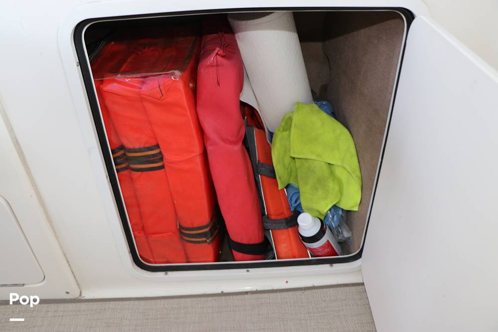 Slide: The Image of Sea Ray 310 Sundancer 1999 - 15320215