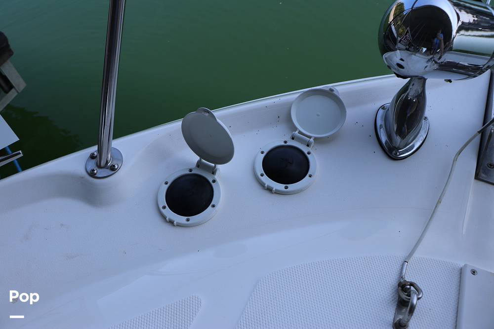 Slide: The Image of Sea Ray 310 Sundancer 1999 - 15320261