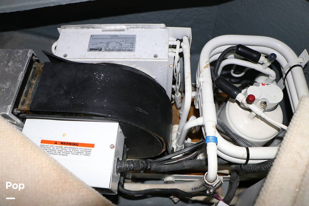 Slide: The Image of Sea Ray 310 Sundancer 1999 - 15320332