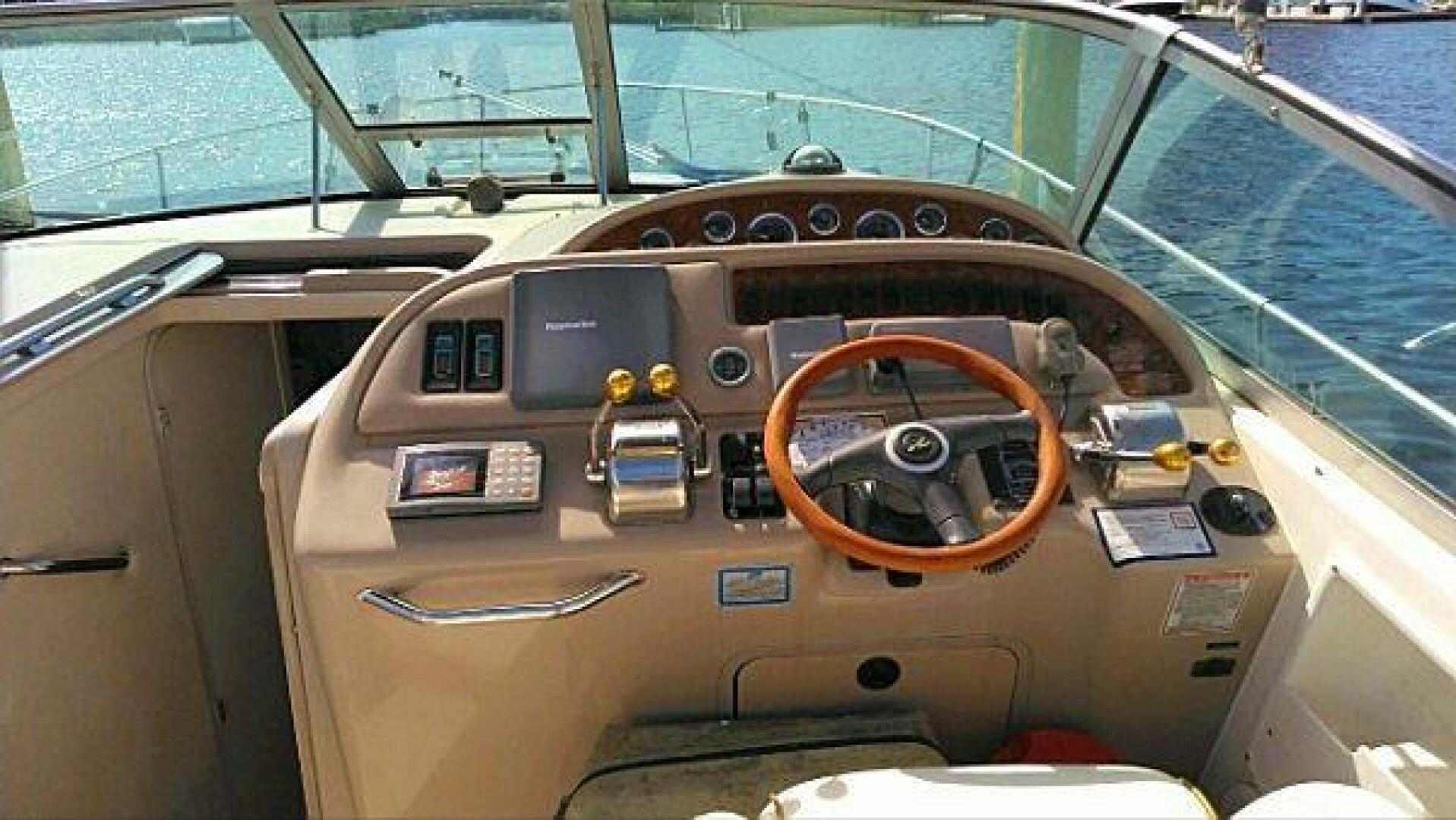 Slide: The Image of Sea Ray 310 Sundancer 1999 - 4888056