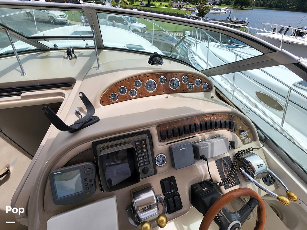 Slide: The Image of Sea Ray 310 Sundancer 1999 - 11062077