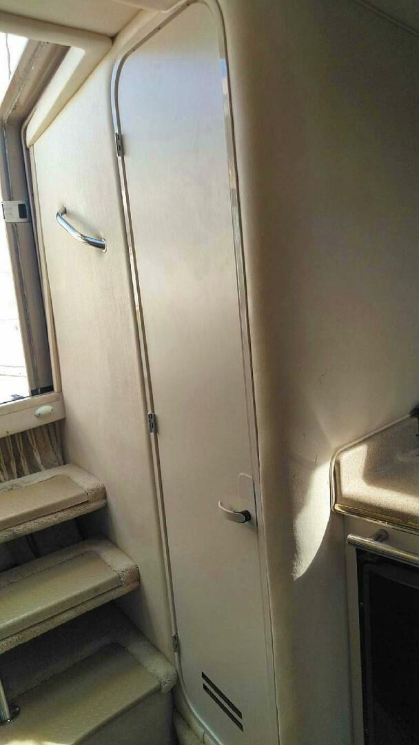 Slide: The Image of Sea Ray 310 Sundancer 1999 - 4888058