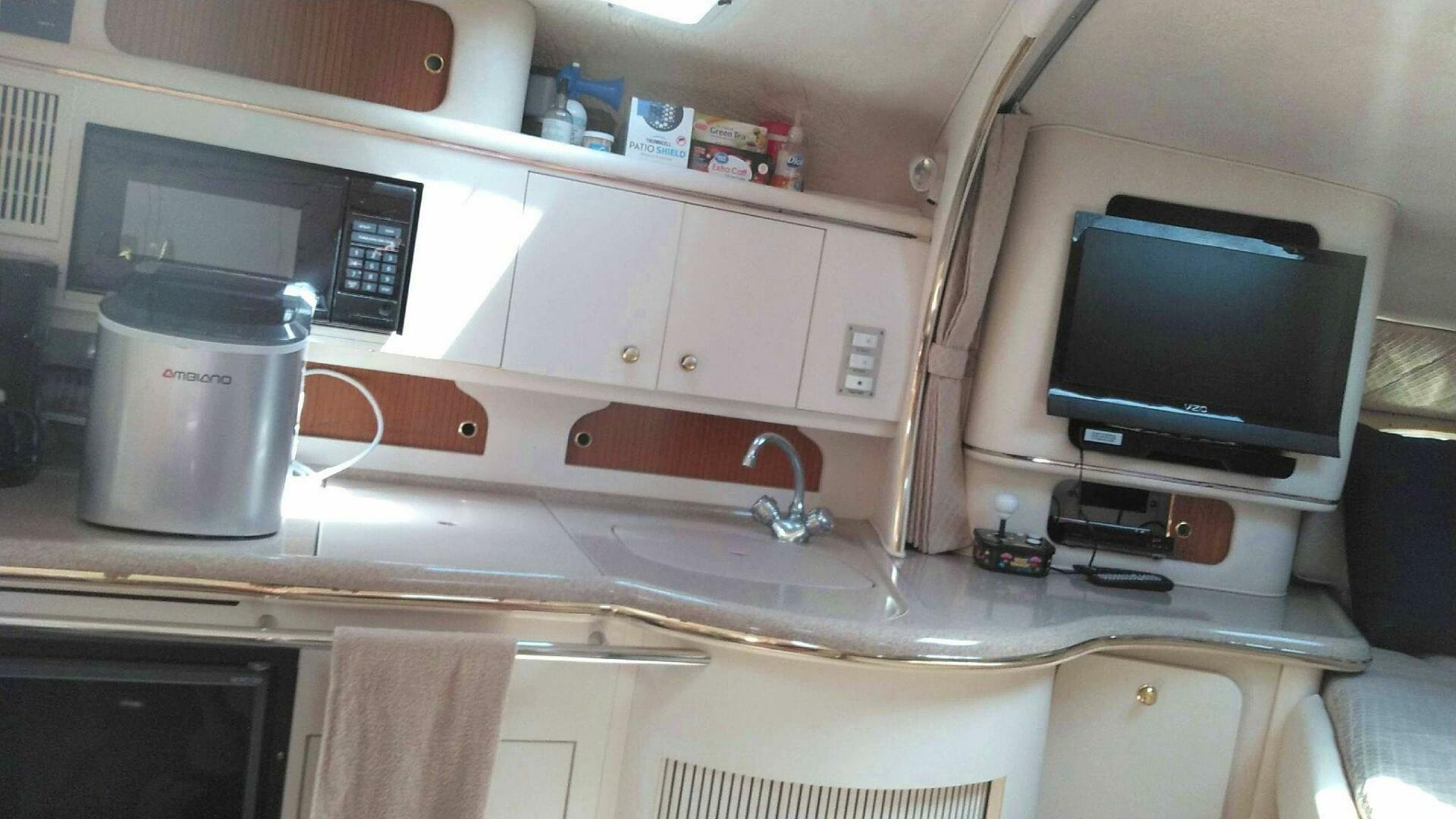 Slide: The Image of Sea Ray 310 Sundancer 1999 - 4888051