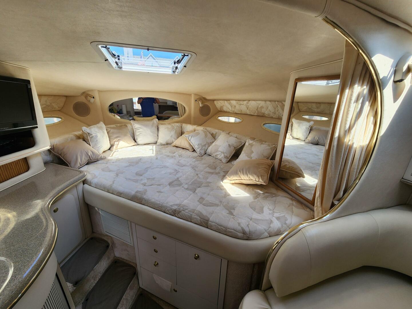 Slide: The Image of Sea Ray 310 Sundancer 1999 - 5452367