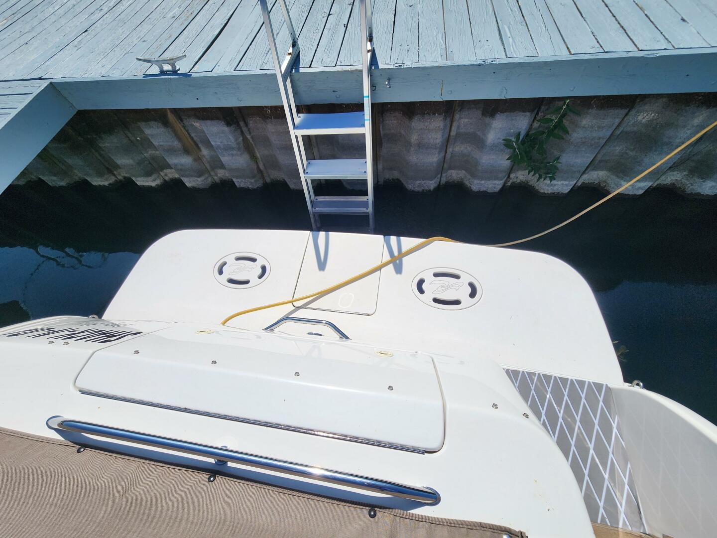 Slide: The Image of Sea Ray 310 Sundancer 1999 - 5452387