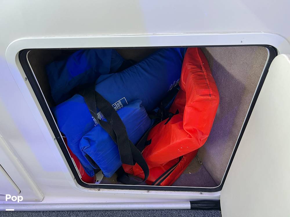 Slide: The Image of Sea Ray 310 Sundancer 2000 - 15867518