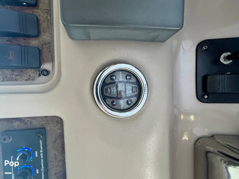 Slide: The Image of Sea Ray 310 Sundancer 2000 - 15867530