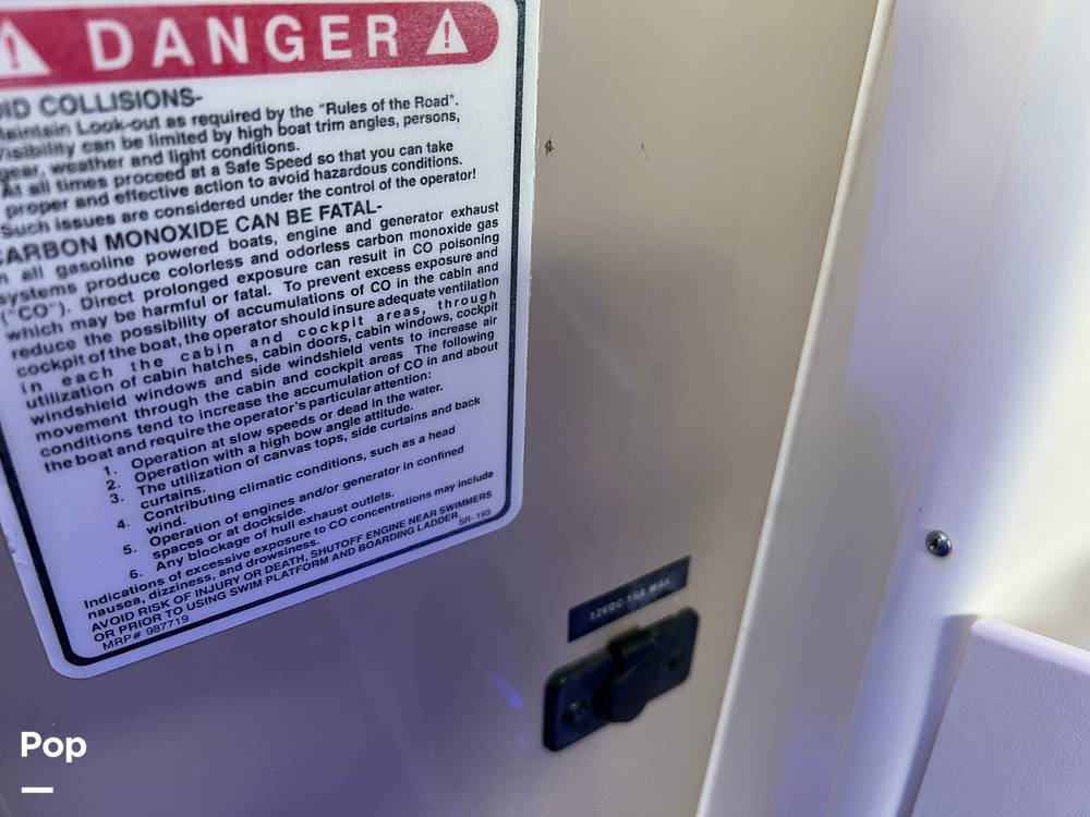 Slide: The Image of Sea Ray 310 Sundancer 2000 - 15867534