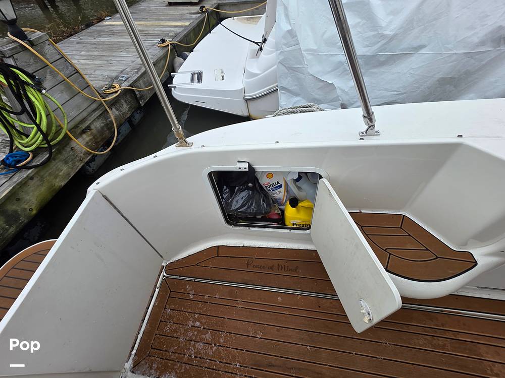 Slide: The Image of Sea Ray 310 Sundancer 2000 - 15122639
