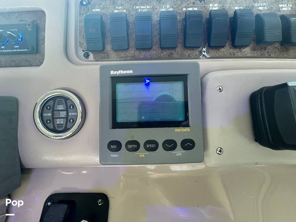 Slide: The Image of Sea Ray 310 Sundancer 2000 - 15867531