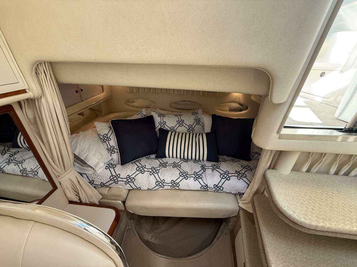 Slide: The Image of Sea Ray 310 Sundancer 2001 - 5585312