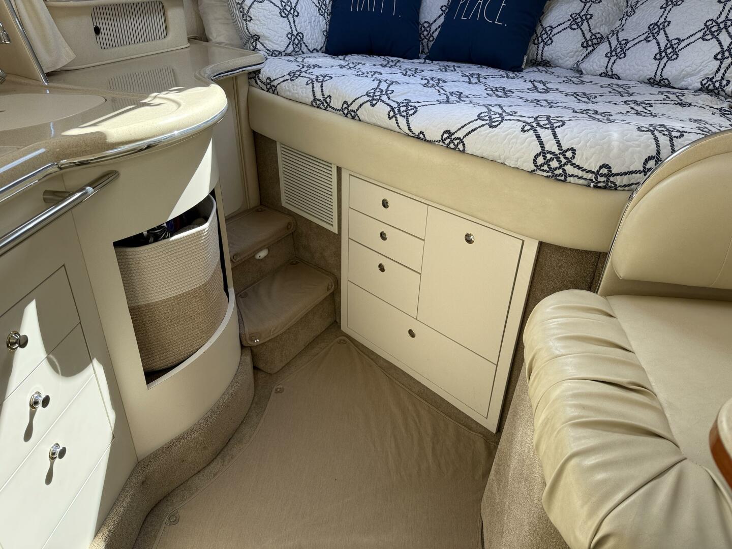 Slide: The Image of Sea Ray 310 Sundancer 2001 - 5585343