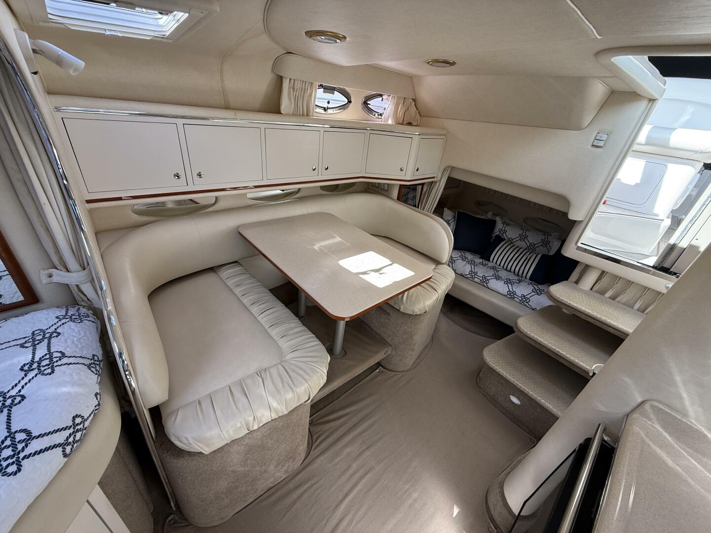 Slide: The Image of Sea Ray 310 Sundancer 2001 - 5585345