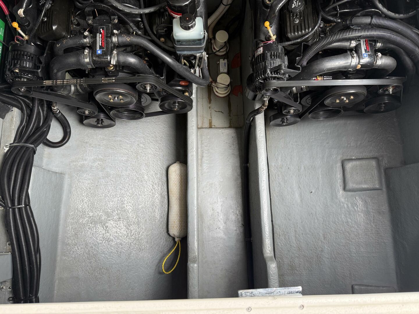 Slide: The Image of Sea Ray 310 Sundancer 2001 - 5585360