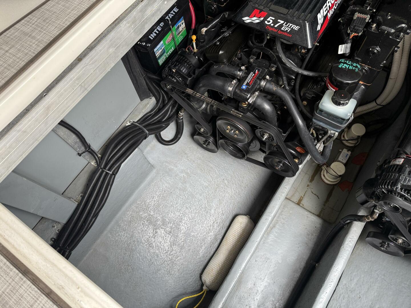 Slide: The Image of Sea Ray 310 Sundancer 2001 - 5585362