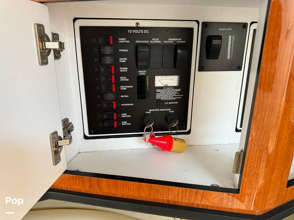 Slide: The Image of Sea Ray 310 Sundancer 2001 - 14036944