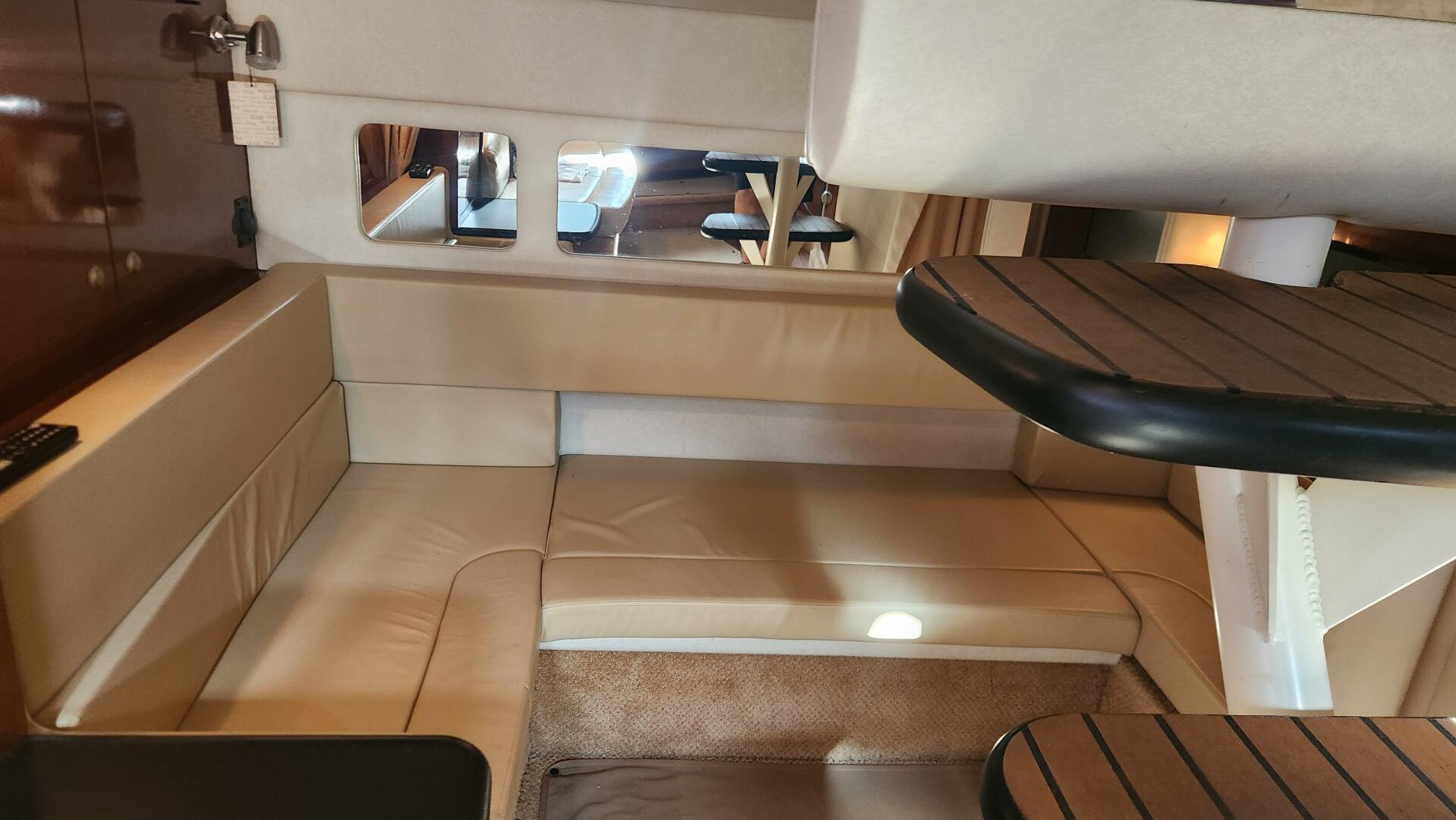 Slide: The Image of Sea Ray 310 Sundancer 2008 - 4800491