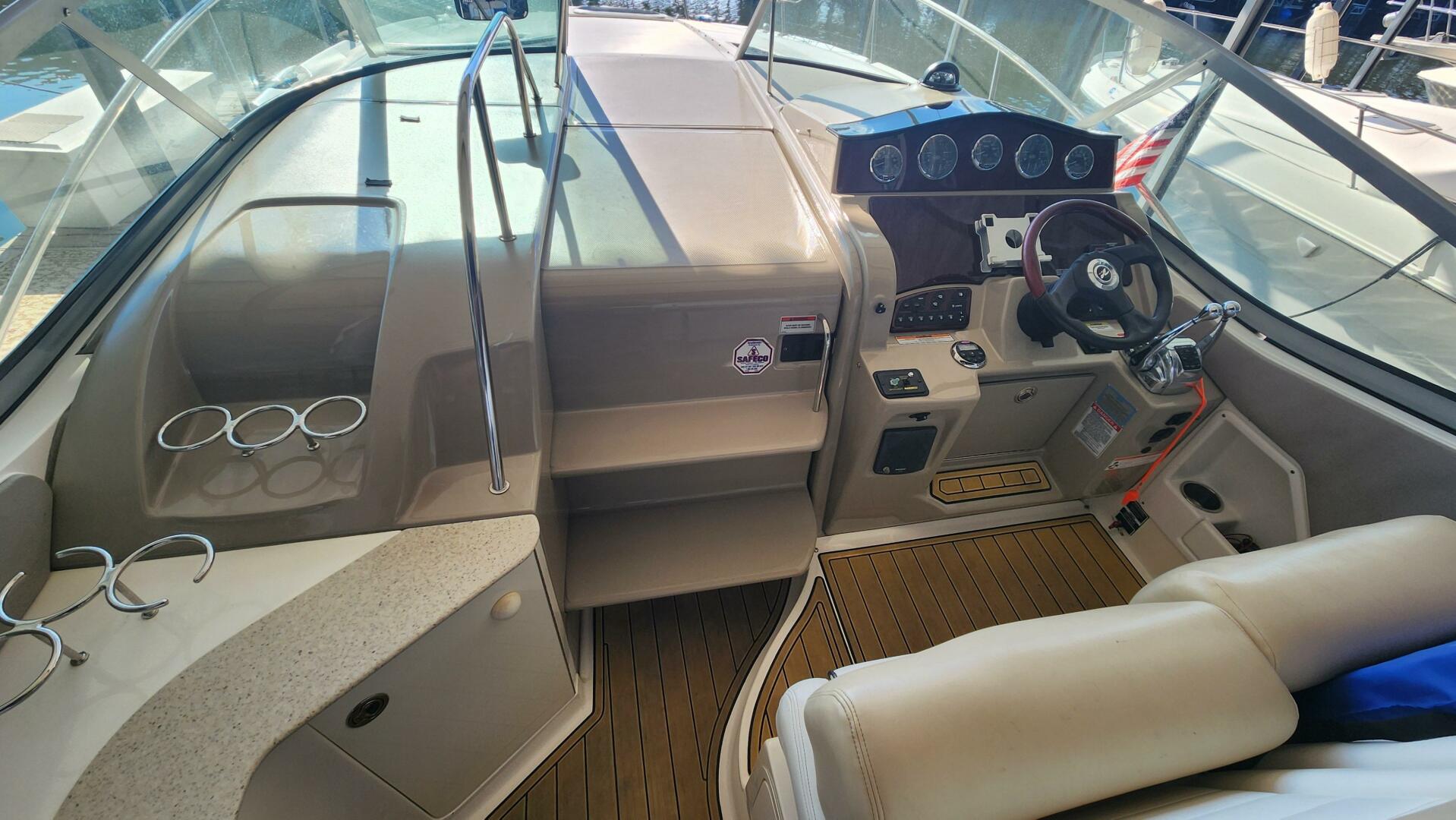 Slide: The Image of Sea Ray 310 Sundancer 2008 - 4800484