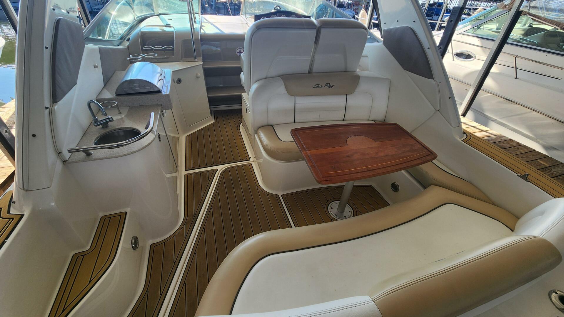 Slide: The Image of Sea Ray 310 Sundancer 2008 - 4800480