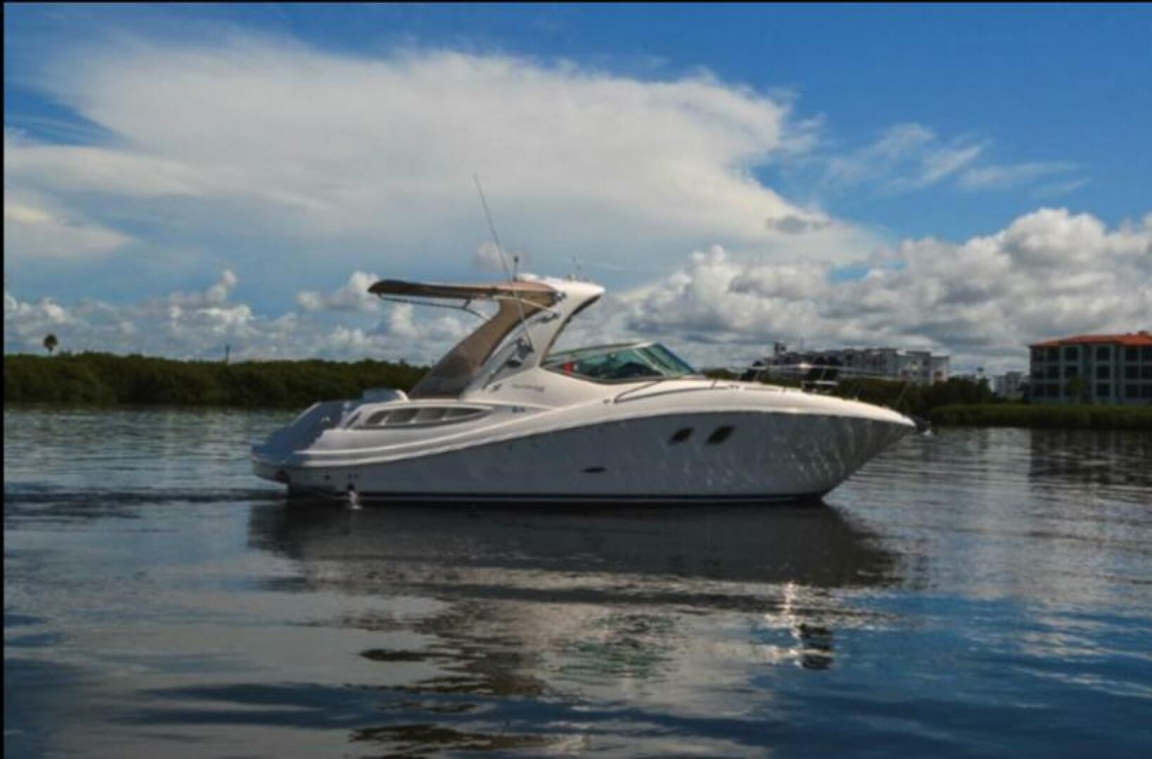 Slide: The Image of Sea Ray 310 Sundancer 2009 - 4028685