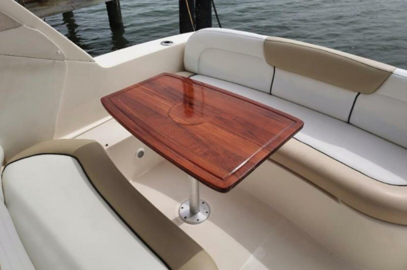 Slide: The Image of Sea Ray 310 Sundancer 2009 - 4028691