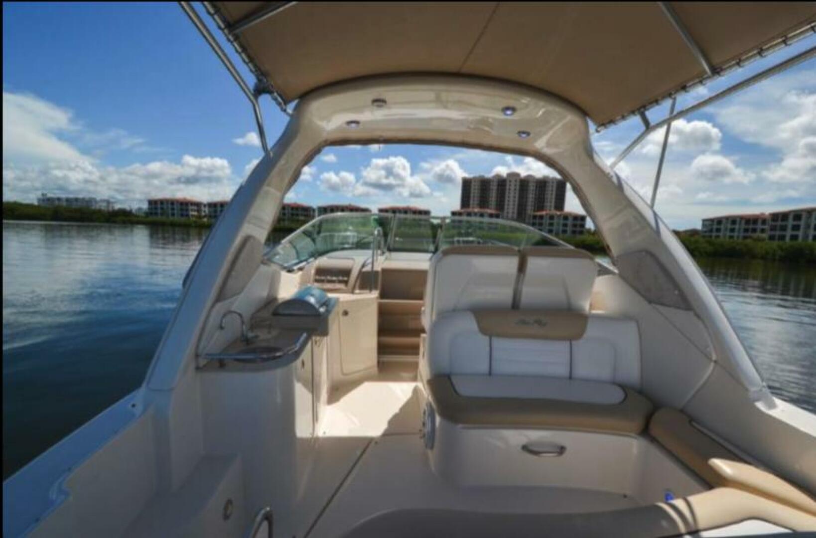 Slide: The Image of Sea Ray 310 Sundancer 2009 - 4028686