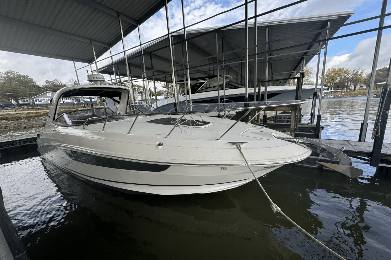 Slide: The Image of Sea Ray 310 SUNDANCER 2015 - 0