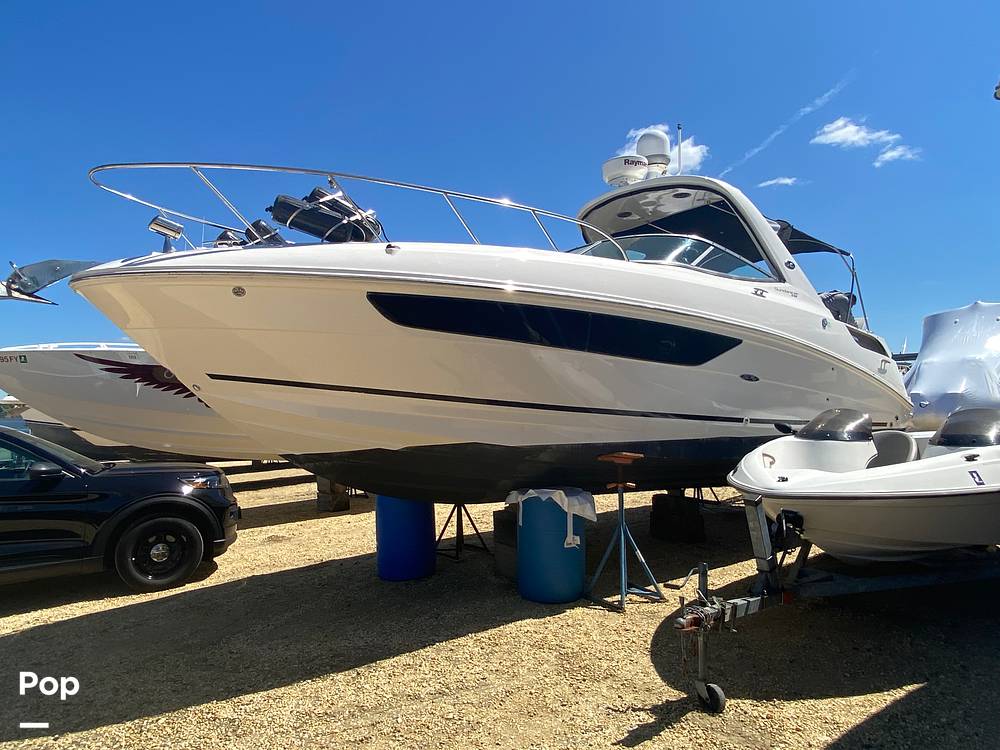 Slide: The Image of Sea Ray 310 Sundancer w/Axius 2015 - 15517590