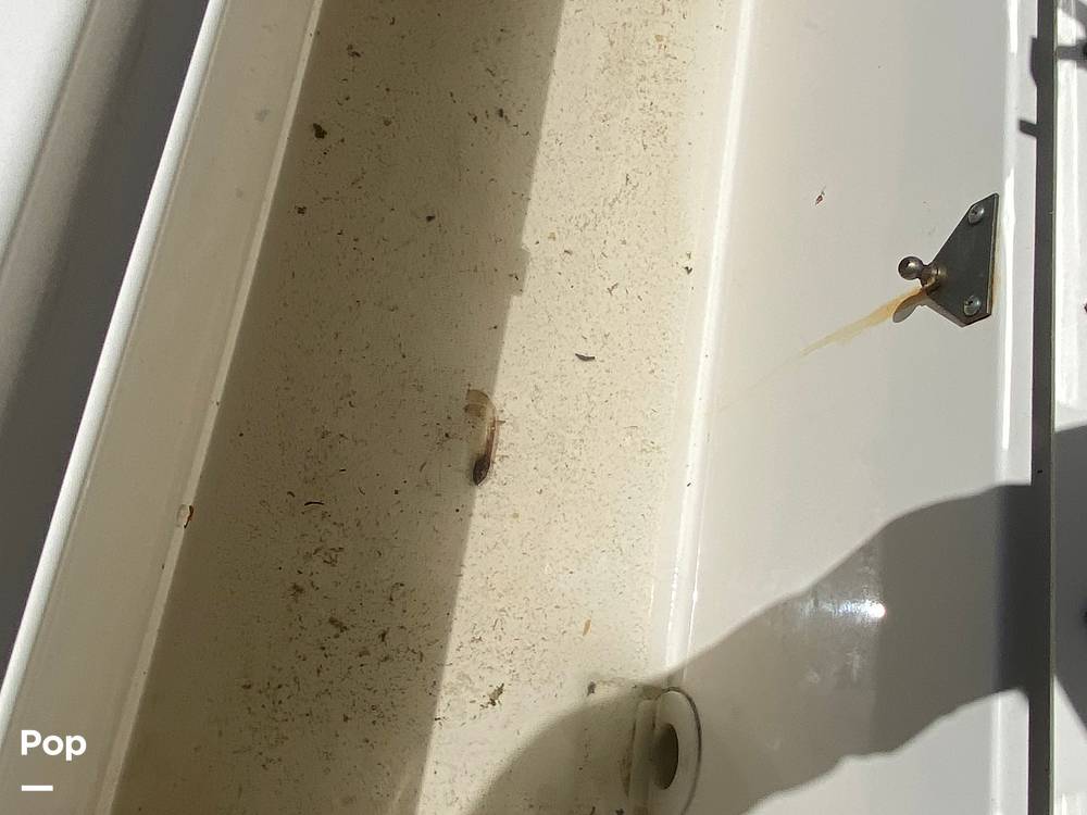 Slide: The Image of Sea Ray 310 Sundancer w/Axius 2015 - 15517757