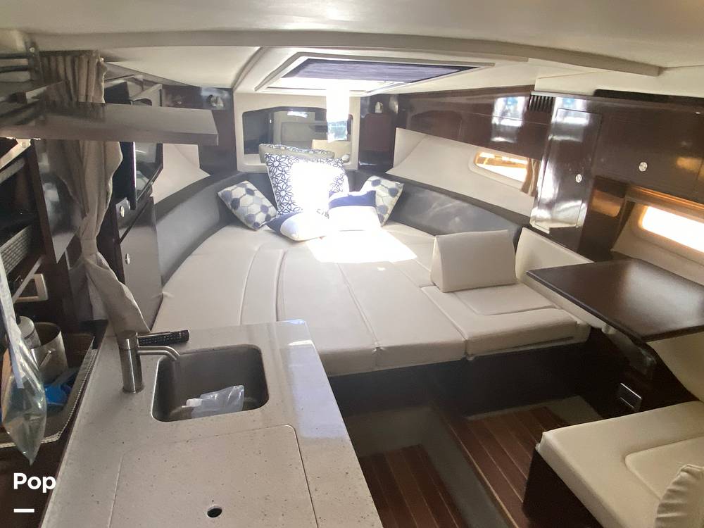 Slide: The Image of Sea Ray 310 Sundancer w/Axius 2015 - 15517789