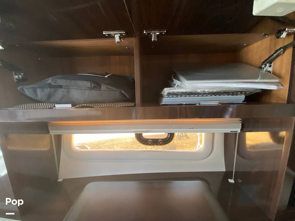 Slide: The Image of Sea Ray 310 Sundancer w/Axius 2015 - 15517806