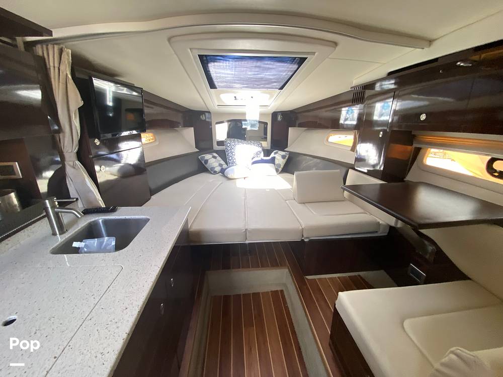 Slide: The Image of Sea Ray 310 Sundancer w/Axius 2015 - 15517820