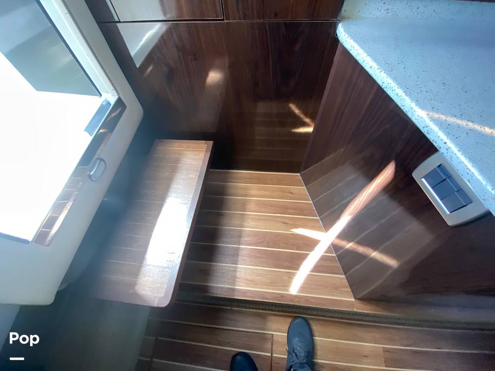 Slide: The Image of Sea Ray 310 Sundancer w/Axius 2015 - 15517823