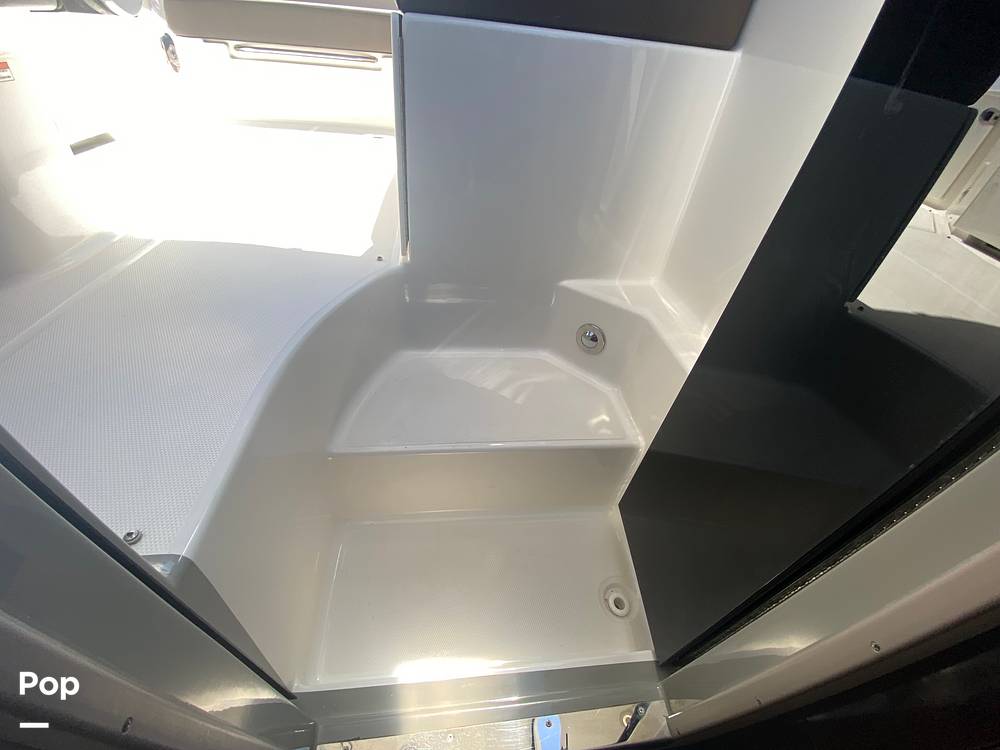 Slide: The Image of Sea Ray 310 Sundancer w/Axius 2015 - 15517824