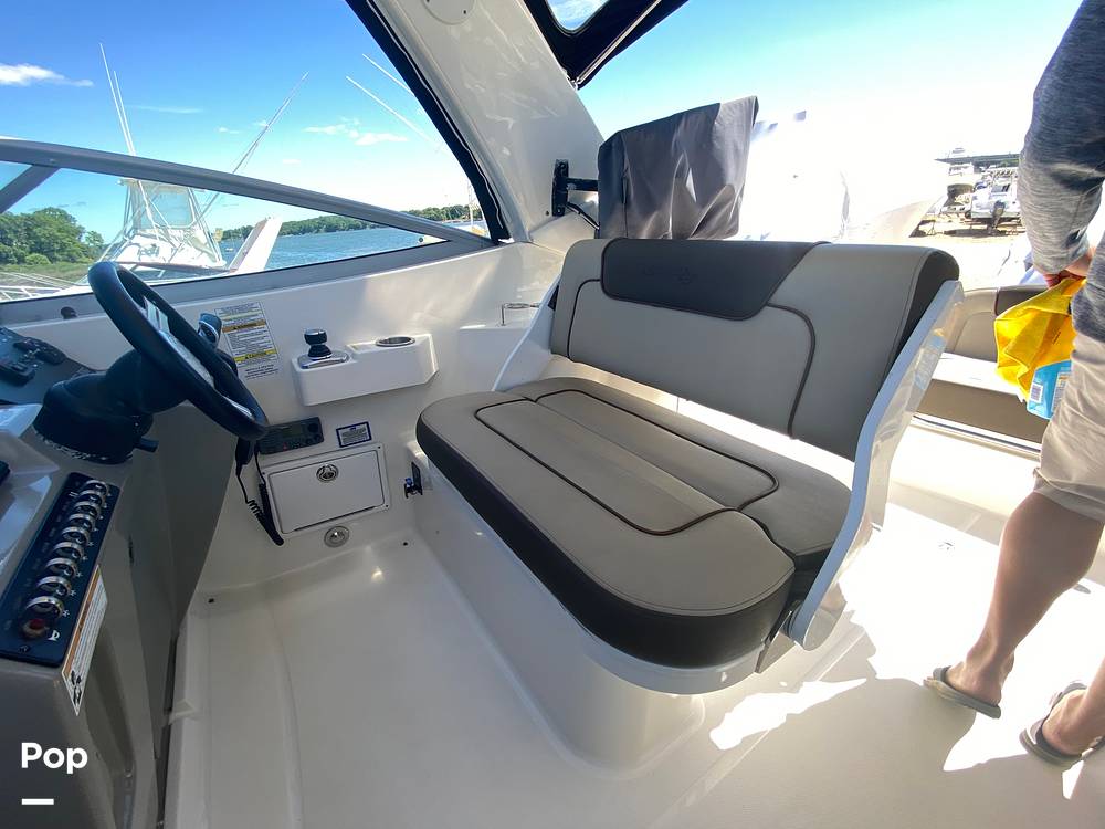 Slide: The Image of Sea Ray 310 Sundancer w/Axius 2015 - 15517827