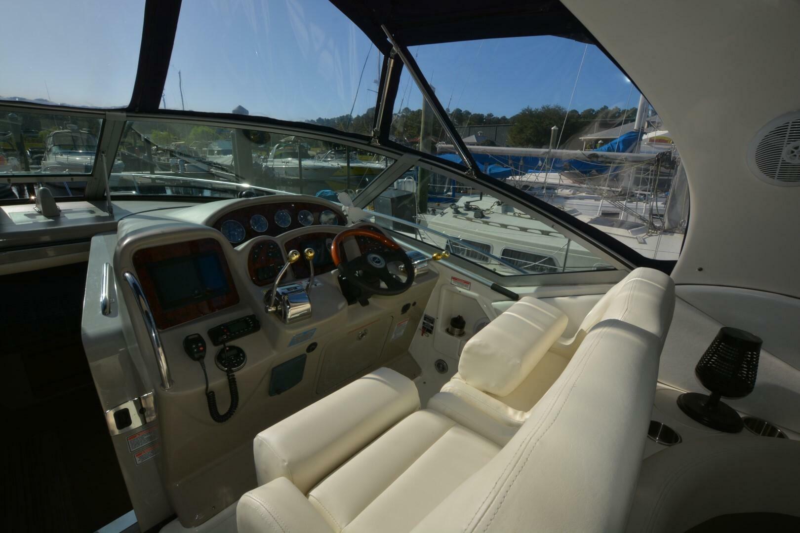 Slide: The Image of Sea Ray 32 2006 - 5160864