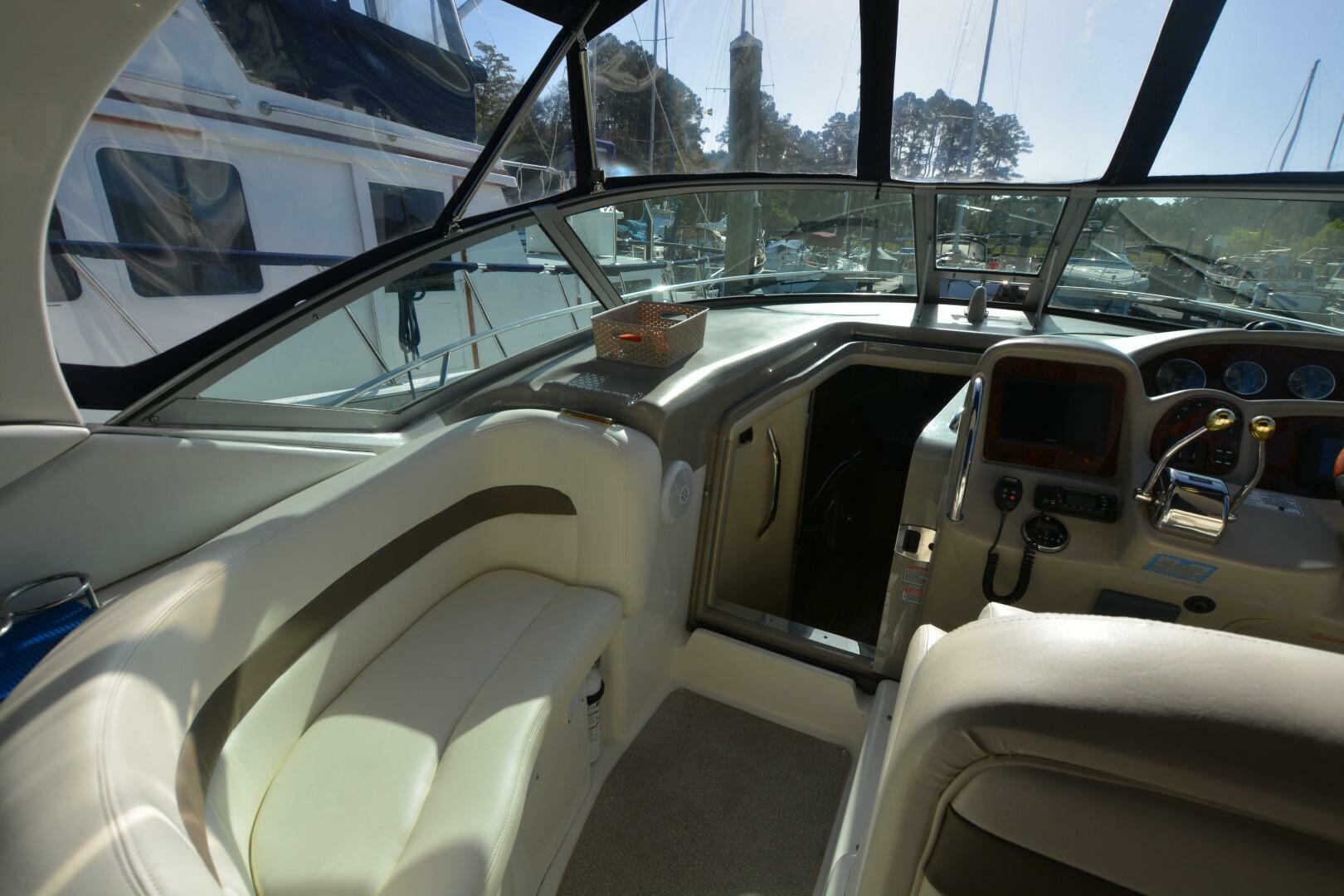 Slide: The Image of Sea Ray 32 2006 - 5160865